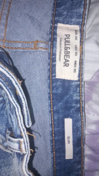 Pull&Bear Pantalón Corto Vaquero Roto Talla M