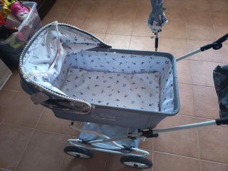 Carrito grande de muñecas Reborn gris con accesori