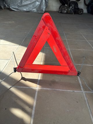 Triángulo de emergencia para averías plegables
