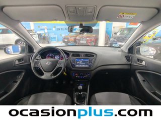 Hyundai i20 1.2 MPI Essence LE 55 kW (75 CV)