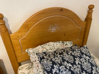 Cama individual con cabecero 180x90