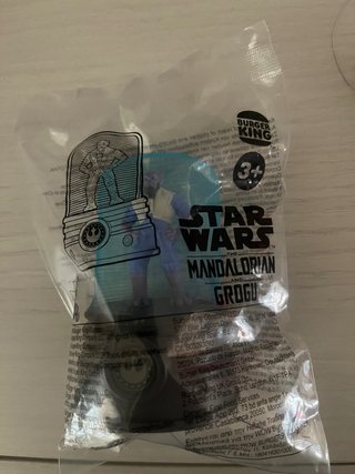 Muñeco Star Wars The Mandalorian y Grogu