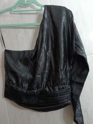 Blusa Mango Asimétrica Manga Abullonada Talla M