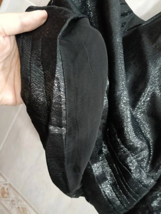 Blusa Mango Asimétrica Manga Abullonada Talla M