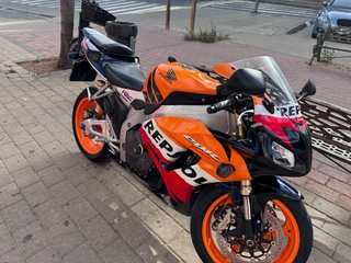 Honda CBR 1000 RR Repsol 2007