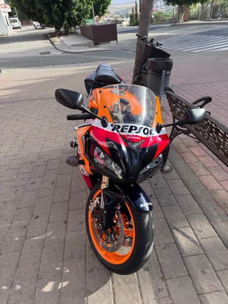 Honda CBR 1000 RR Repsol 2007