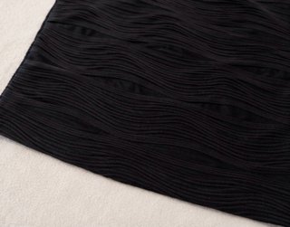 Vestido Sin Mangas Con Cuello En V Profundo