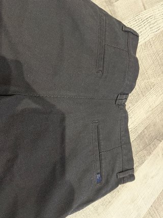 Pantalón ZARA Talla 38 Gris