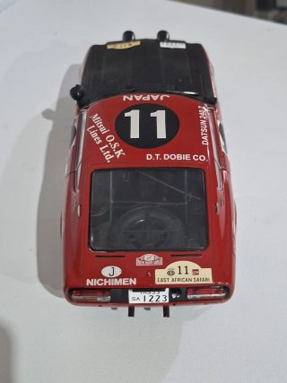 Maqueta Coche Datsun 240Z Rally 1/18
