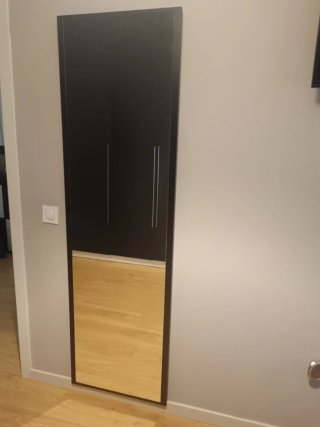 Lámpara de mesa moderna