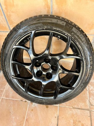 Juego de 8 llantas con neumáticos – 4 llantas 17"