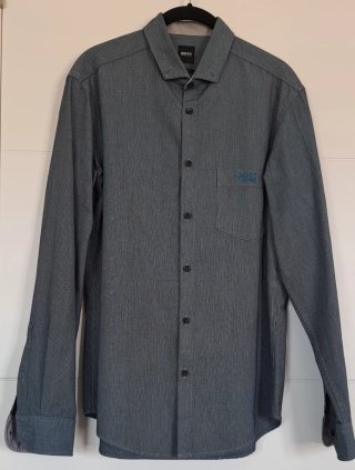 Camisa regular fit de Hugo Boss.