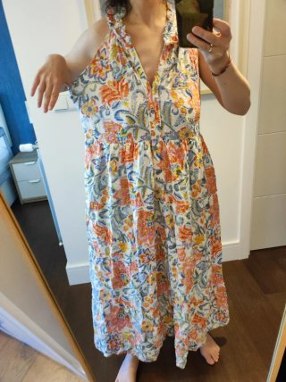 Vestido Cortefiel floral talla M