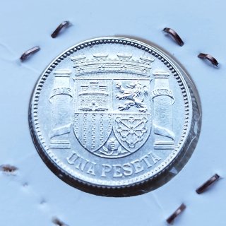 Una Peseta de plata de la II República 1933*34