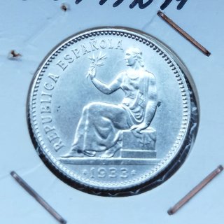 Una Peseta de plata de la II República 1933*34