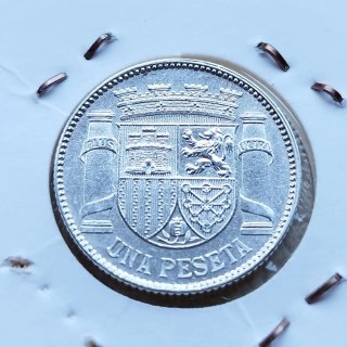 Una Peseta de plata de la II República 1933*34
