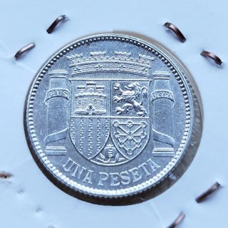Una Peseta de plata de la II República 1933*34