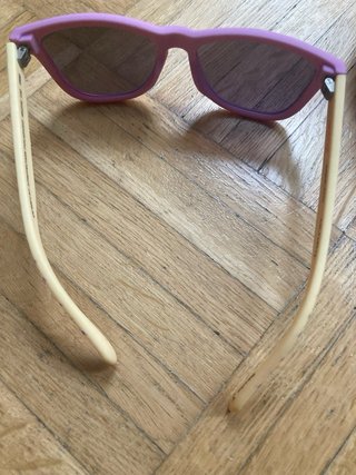 Gafas de sol niñ@ marca Emoji ,rosas y amarillas