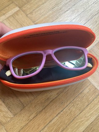 Gafas de sol niñ@ marca Emoji ,rosas y amarillas