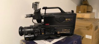 Cámara Profesional VHS Hitachi + GoPro