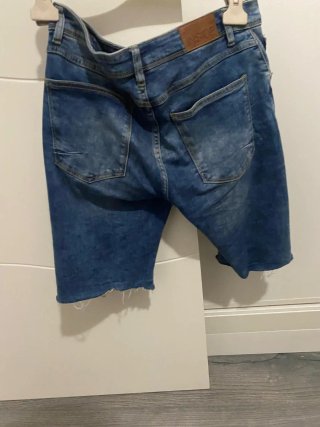 Pantalón corto vaquero Inside desgastado