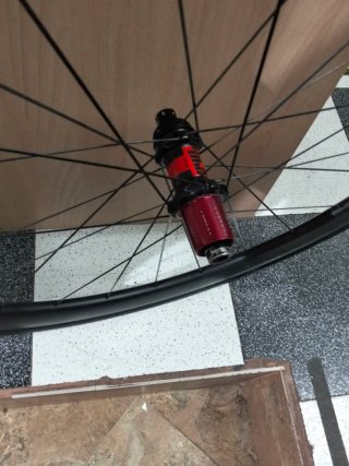 Ruedas DT Swiss Carbono Perfil 40