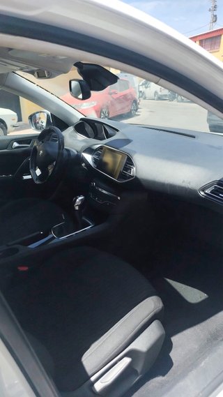 Peugeot 308 2014