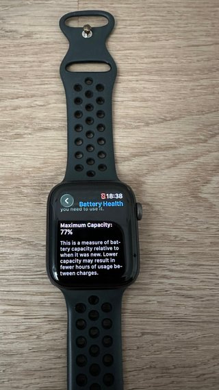 Apple Watch Nike Series 6 44mm GPS + Cellular