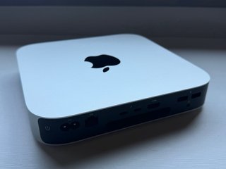 Apple Mac Mini M1 Plata