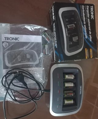 Cargador Pilas Tronic Universal