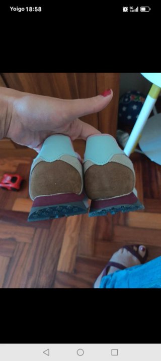 Tenis Casuales Beige y Rosa
