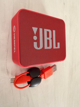 Altavoz JBL Rojo