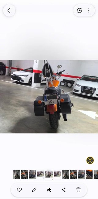 Harley-Davidson Sportster XL1200 Custom Naranja