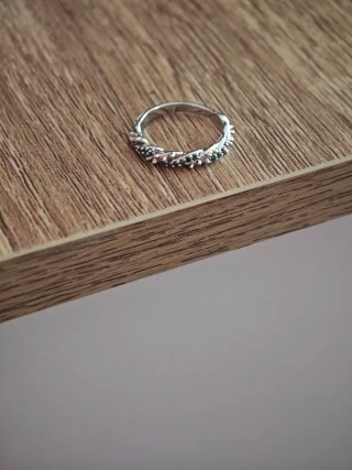 Anillo plata con piedras verdes