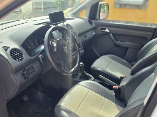 Volkswagen Caddy 2013
