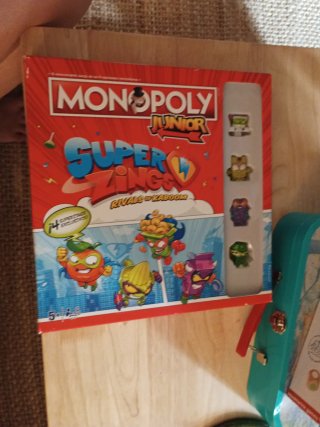 Monopoly SuperZings Junior Rivals of Kaboom