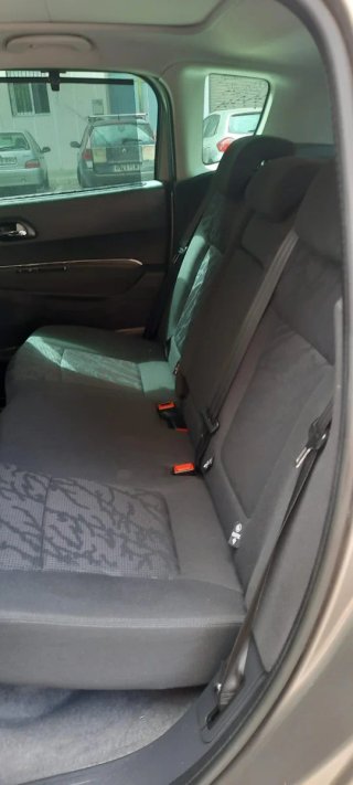 Peugeot 3008 2013