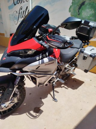 Ducati Multistrada 1260 Enduro Roja/Plata