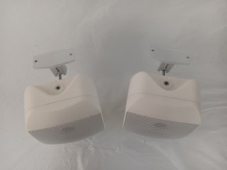 Altavoces blancos de pared direccional