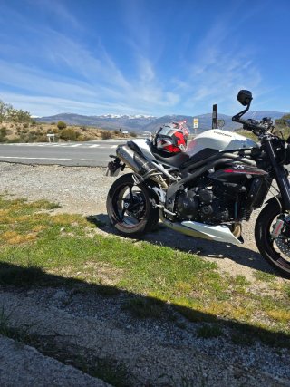 Triumph Speed Triple RS 1050