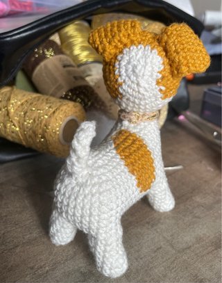 Mascota personalizada a crochet