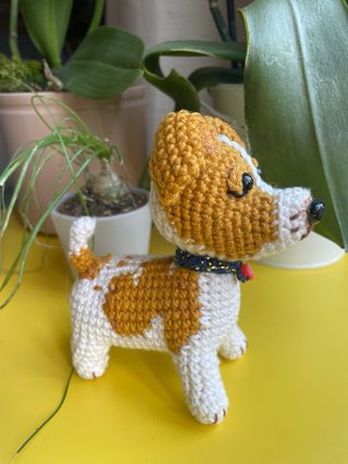 Mascota personalizada a crochet