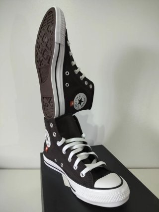 Converse Chuck Taylor All Star Canvas Sneakers