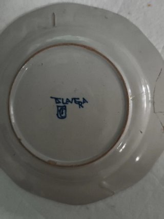 Taza y plato Ruiz de Luna Talavera
