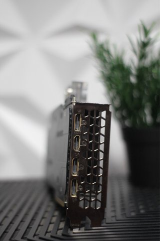 Gigabyte RTX 2080 Super Waterforce WB