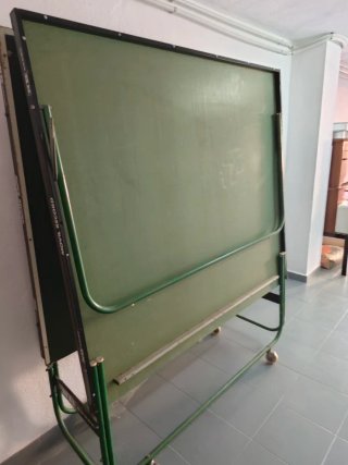 Mesa de ping pong verde