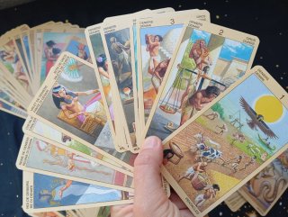 Tarot de Ramsés, Salvat