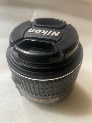Objetivo Nikon DX AF-S 18-55mm VR