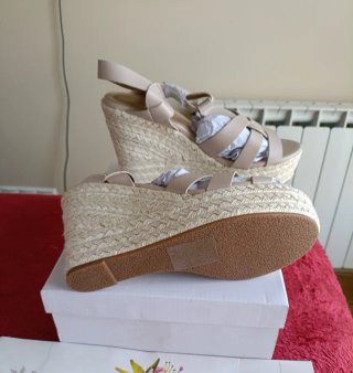 Cuñas blancas talla 41 nuevas