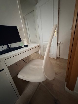 Escritorio y Silla IKEA